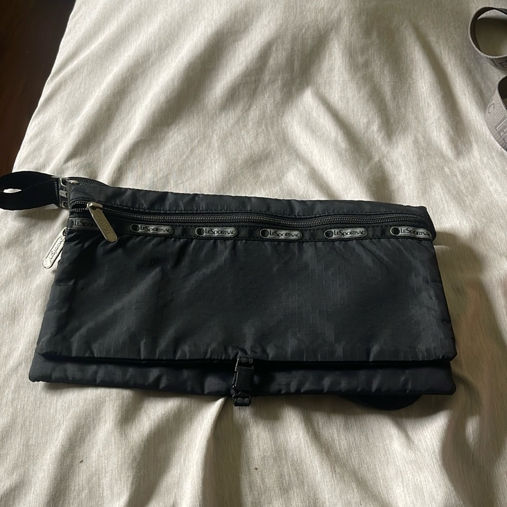 Authentic Lesportsac crossbody messenger belt wristlet bag